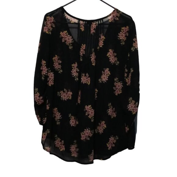 torrid Tops - Torrid Womans Sheer Black Floral 3/4 Sleeve Pleats Top SIze 2